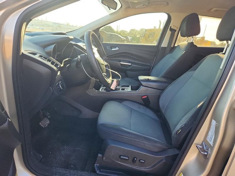 2017 FORD ESCAPE SE 7