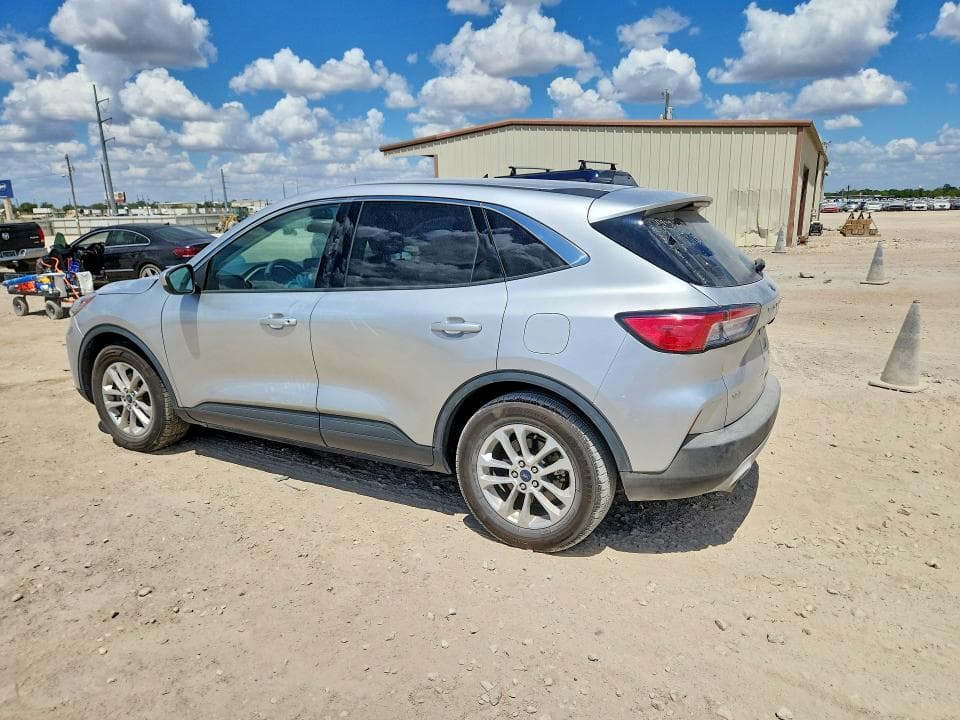 2020 FORD ESCAPE SE 2