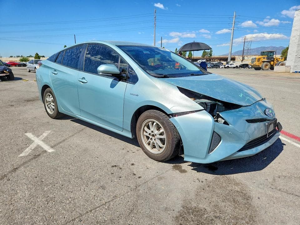 2017 TOYOTA PRIUS TWO 4