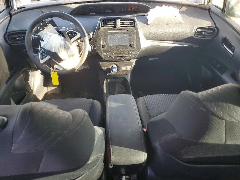 2017 TOYOTA PRIUS TWO 8