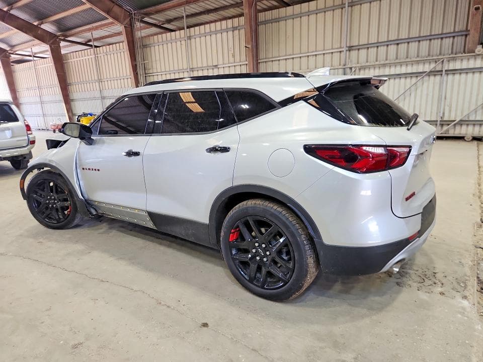 2020 CHEVROLET BLAZER 2LT 2