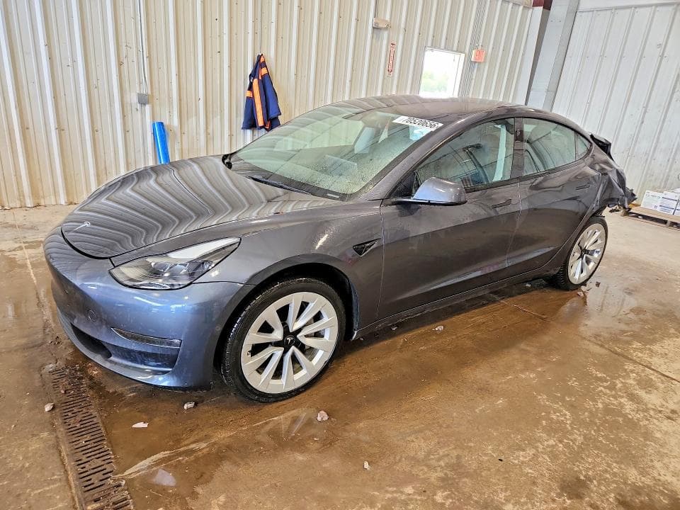 2022 TESLA MODEL 3 - 1