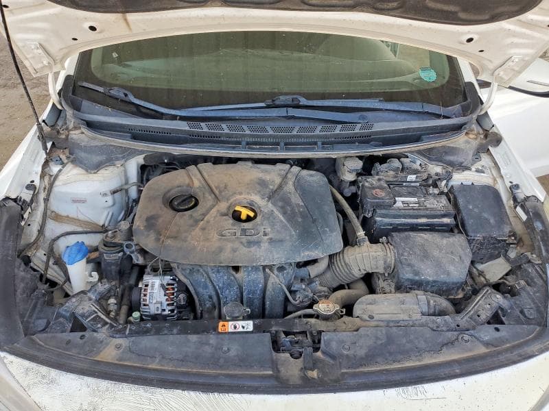 2017 KIA FORTE5 LX 11