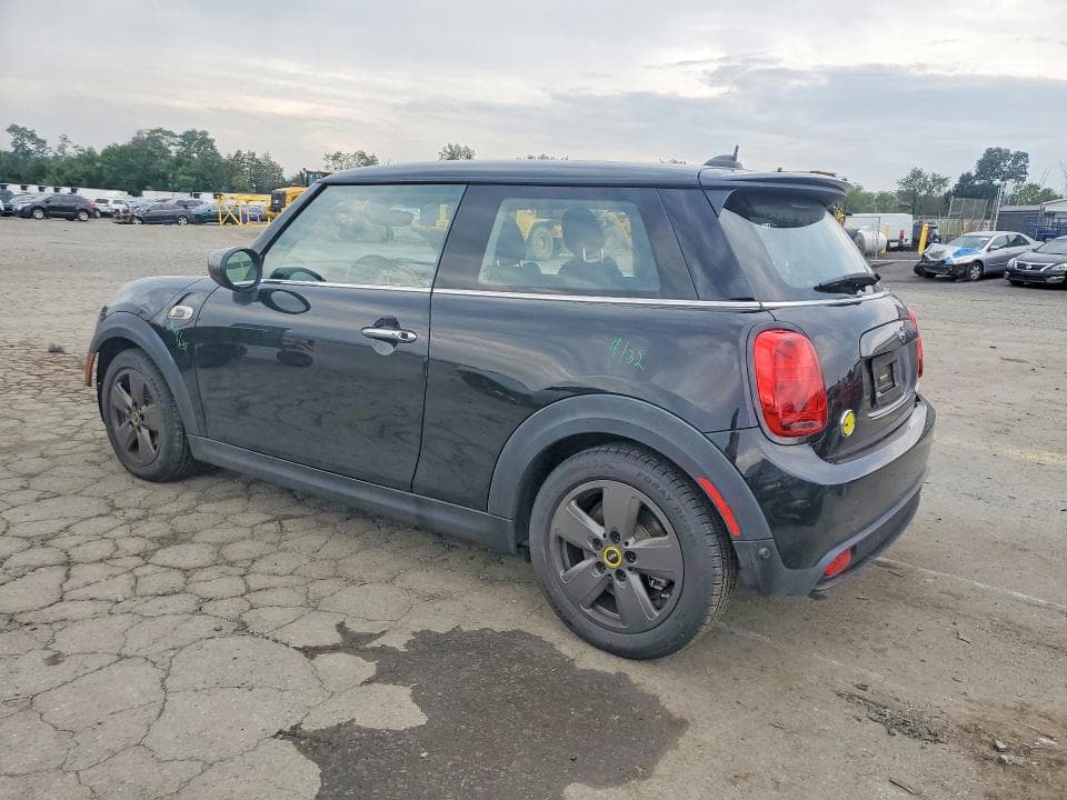 2021 MINI COOPER SE 2