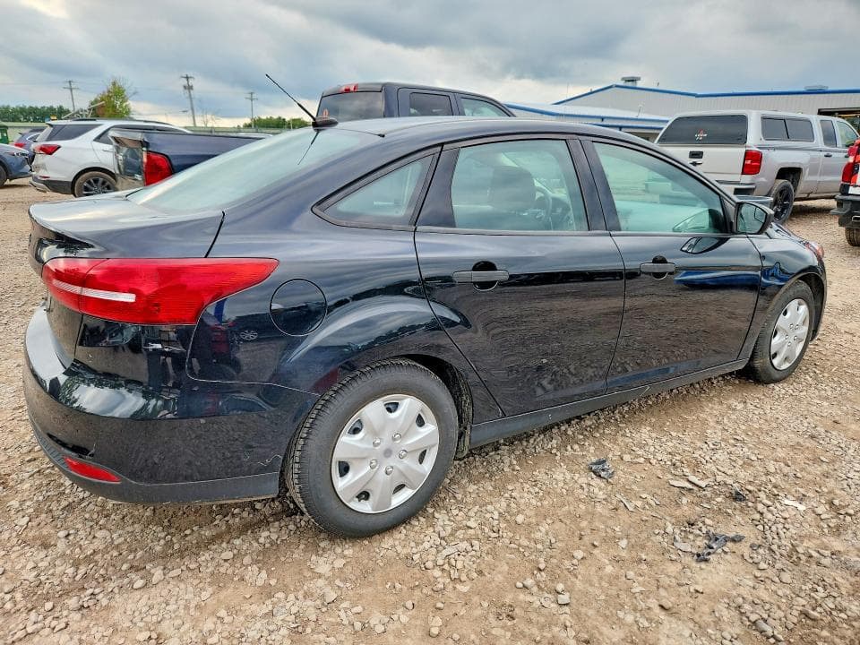 2018 FORD FOCUS S 3