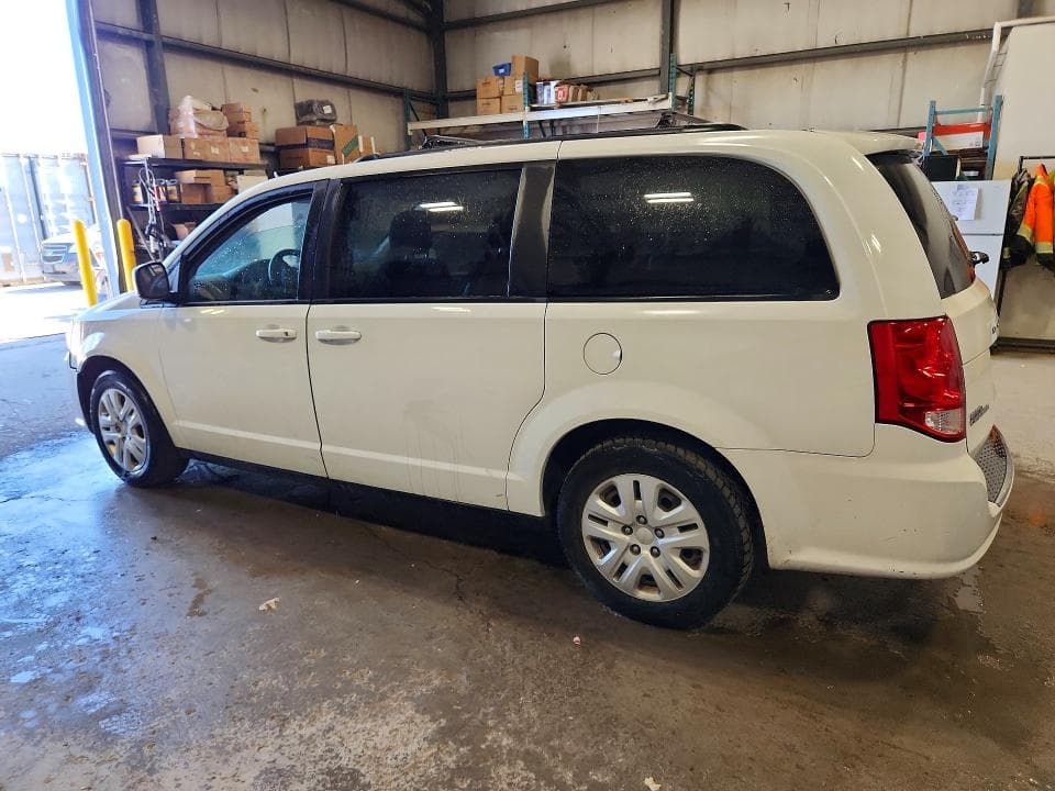 2018 DODGE GRAND CARAVAN SE 2