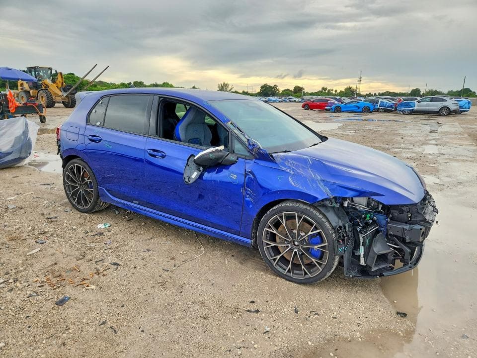 2026 VOLKSWAGEN GOLF R 4