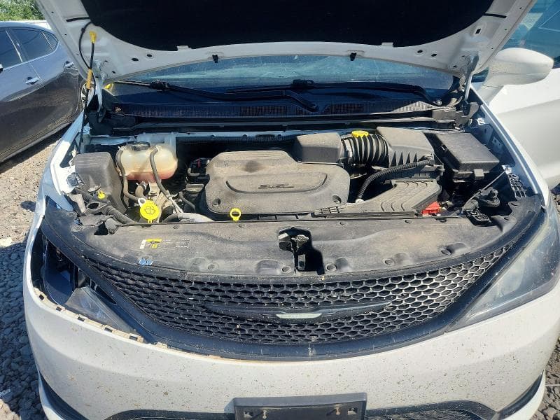2019 CHRYSLER PACIFICA TOURING L PLUS 12