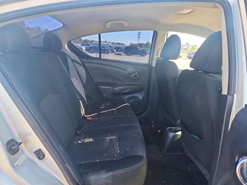 2019 NISSAN VERSA SV 10