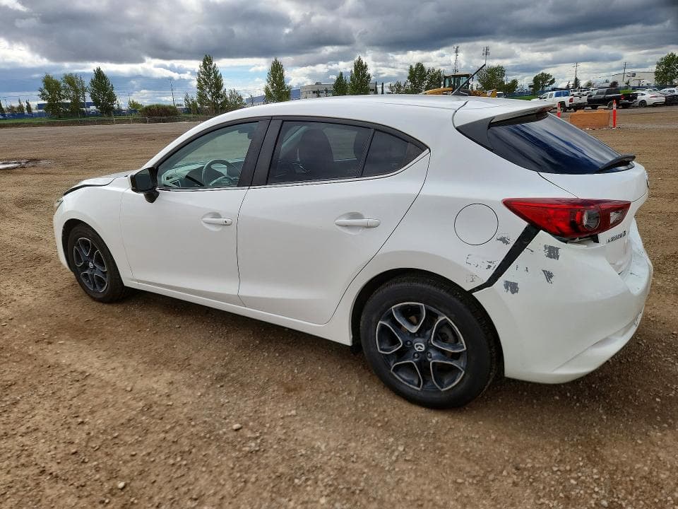 2018 MAZDA 3 TOURING 2