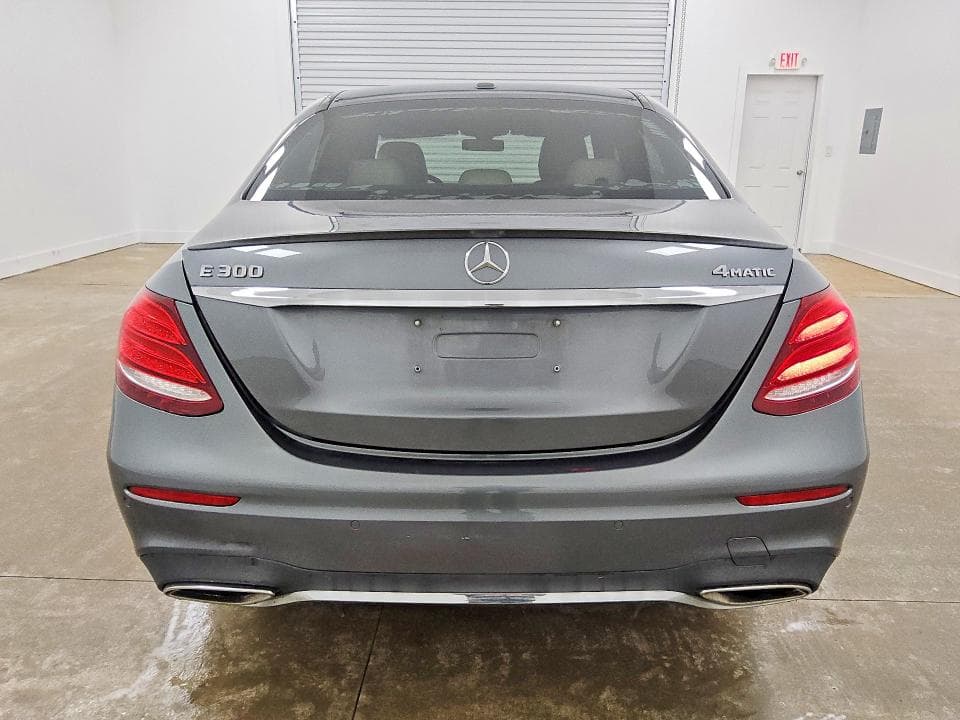 2017 MERCEDES-BENZ E 300 4MATIC 6
