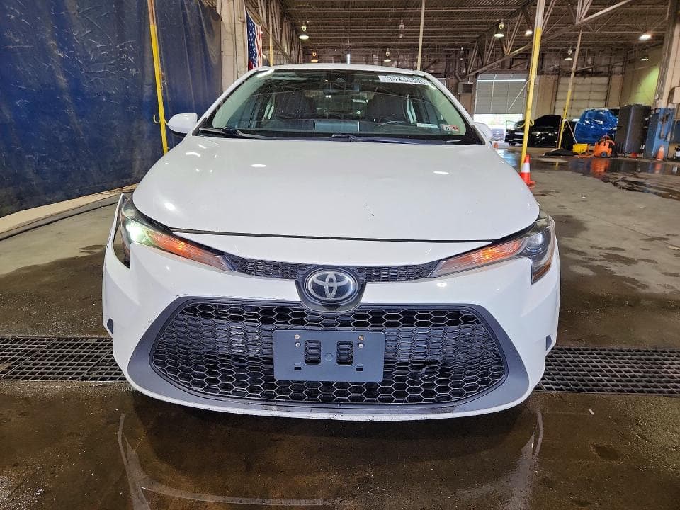 2021 TOYOTA COROLLA LE 5