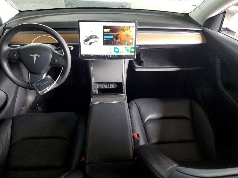 2020 TESLA MODEL Y 8
