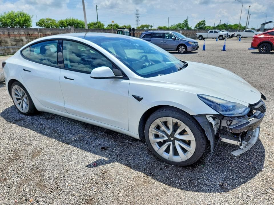 2022 TESLA MODEL 3 4