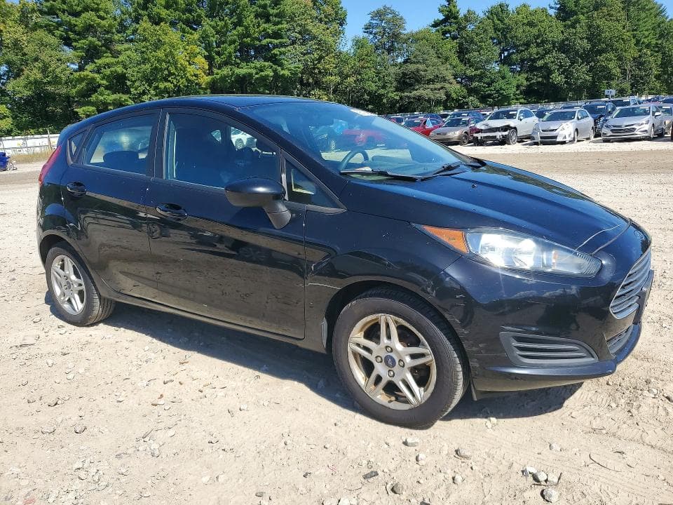 2019 FORD FIESTA SE 4