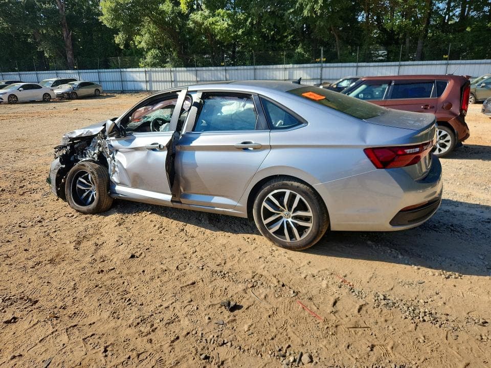 2025 VOLKSWAGEN JETTA SE 2