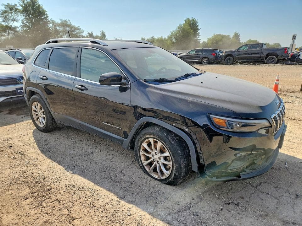 2019 JEEP CHEROKEE LATITUDE 4