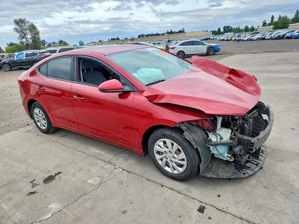 2017 HYUNDAI ELANTRA SE 4