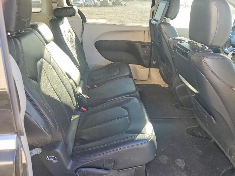 2017 CHRYSLER PACIFICA TOURING L PLUS 11