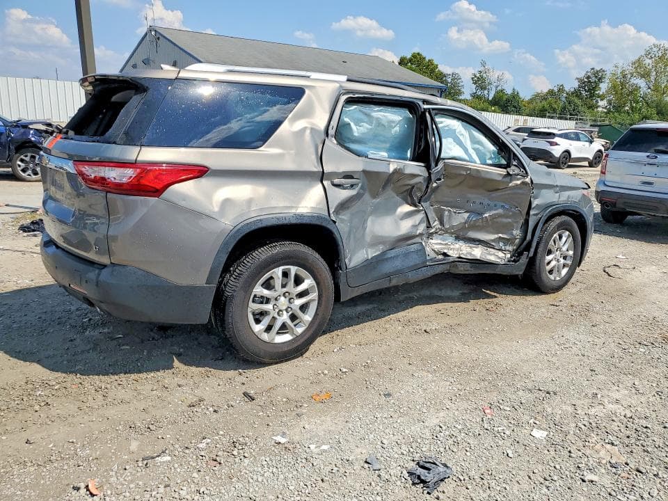 2018 CHEVROLET TRAVERSE LT 3