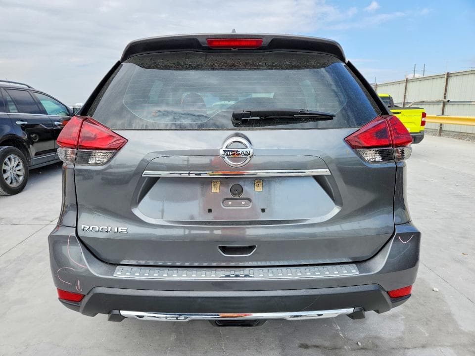 2018 NISSAN ROGUE S 6