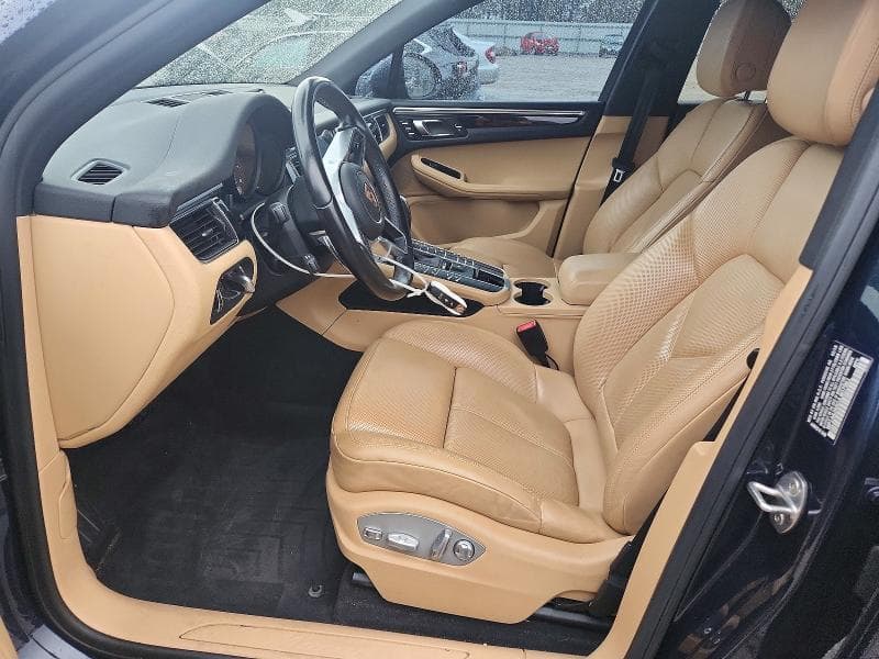 2018 PORSCHE MACAN 7