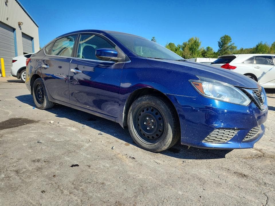 2017 NISSAN SENTRA S 4