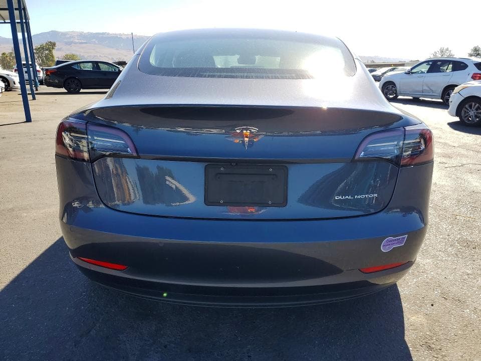 2019 TESLA MODEL 3 6