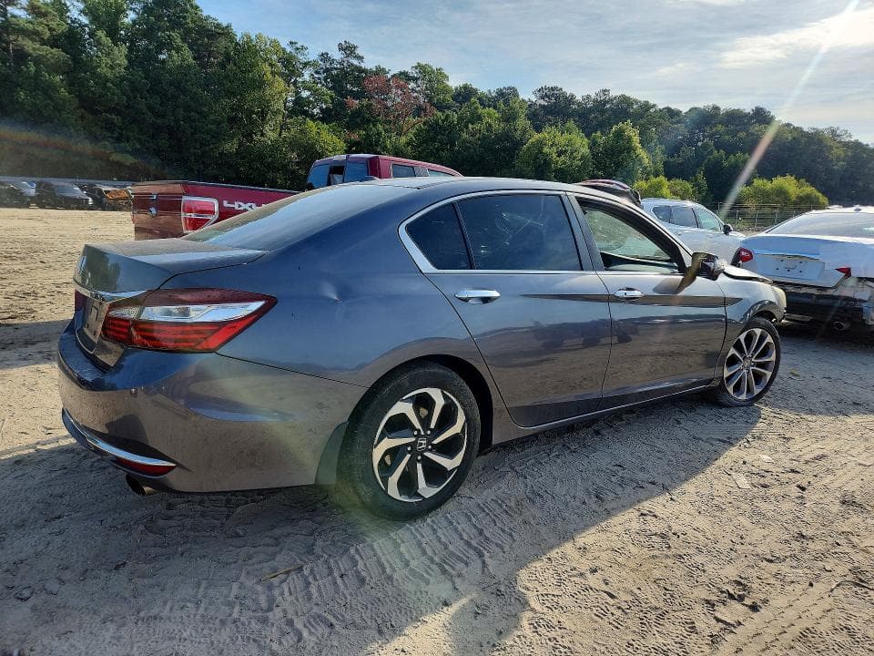 2017 HONDA ACCORD EX 3