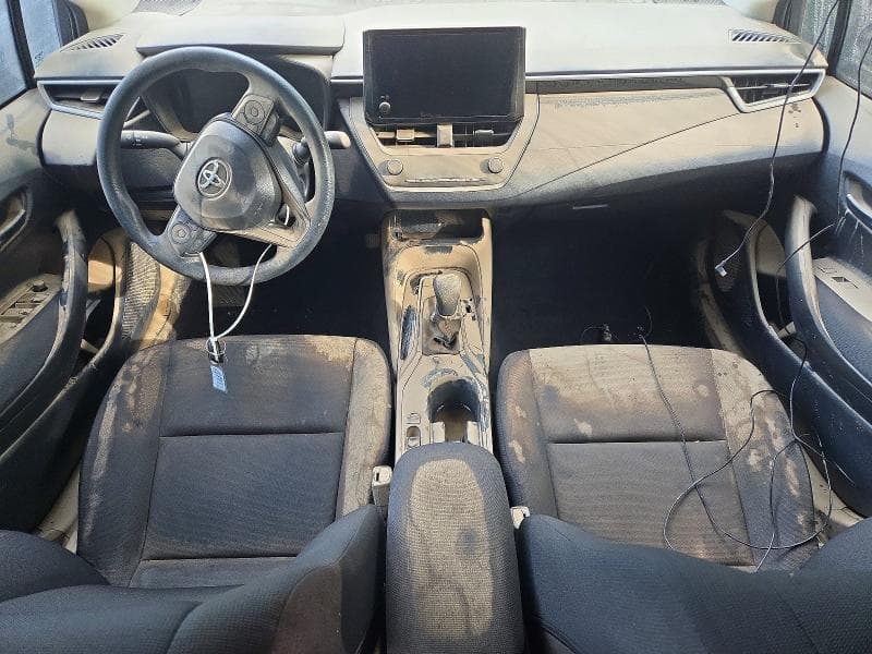 2026 TOYOTA COROLLA LE 8