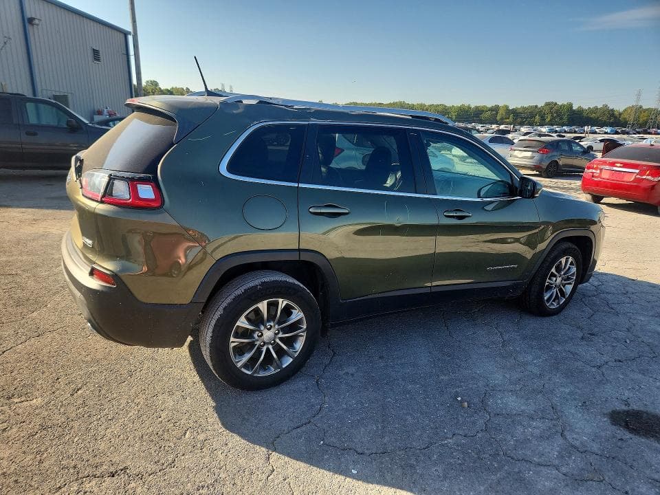 2021 JEEP CHEROKEE LATITUDE LUX 3