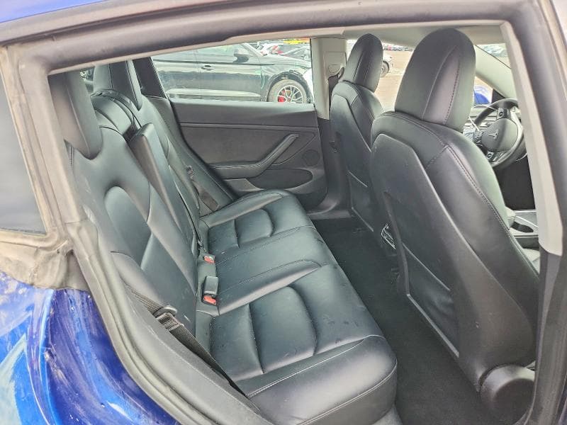 2022 TESLA MODEL 3 10