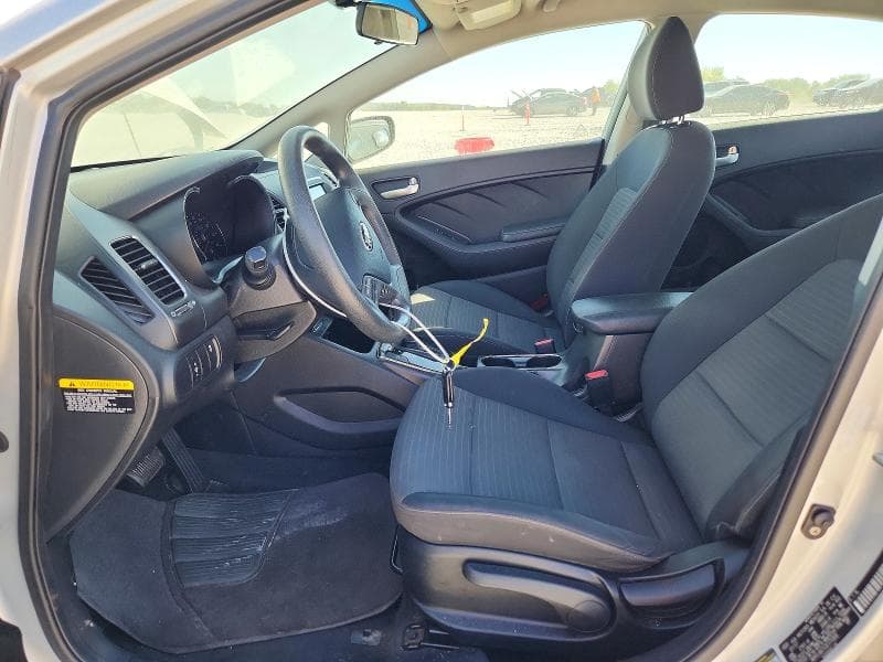 2018 KIA FORTE LX 7