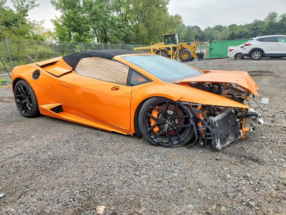 2017 LAMBORGHINI HURACAN 4