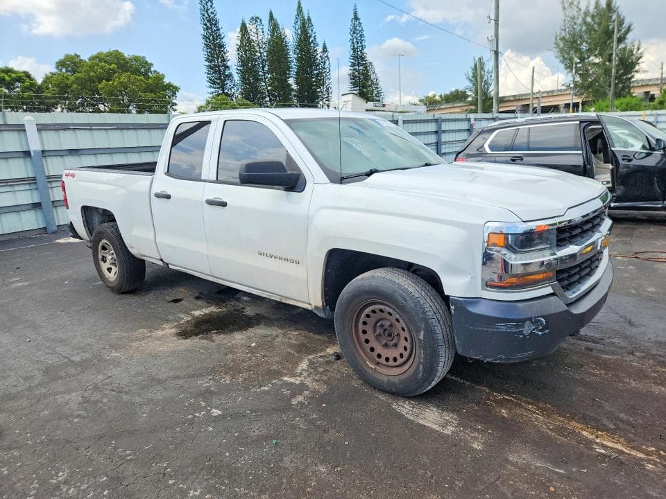 2018 CHEVROLET SILVERADO K1500 4
