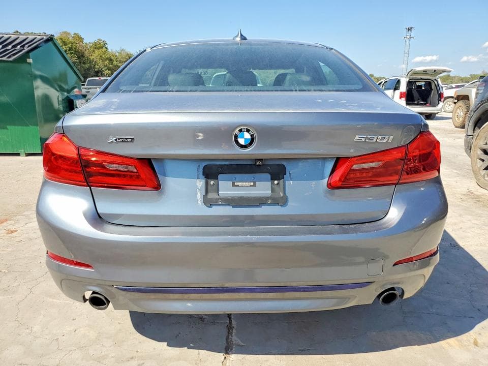 2018 BMW 530 XI 6