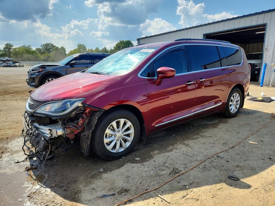 2017 CHRYSLER PACIFICA TOURING L - 1