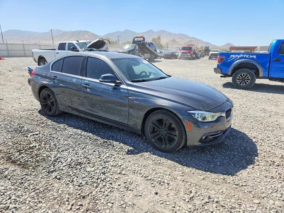 2017 BMW 330 XI 4