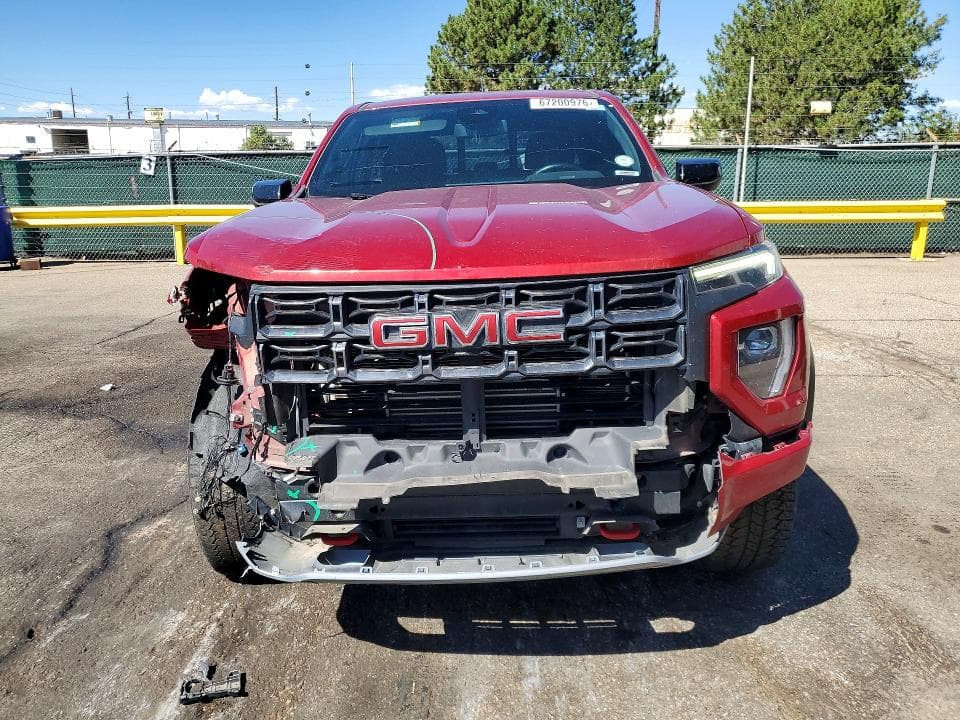 2023 GMC CANYON AT4 5