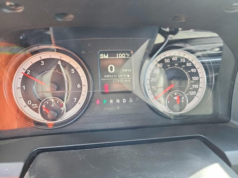 2022 RAM 1500 CLASSIC TRADESMAN 9