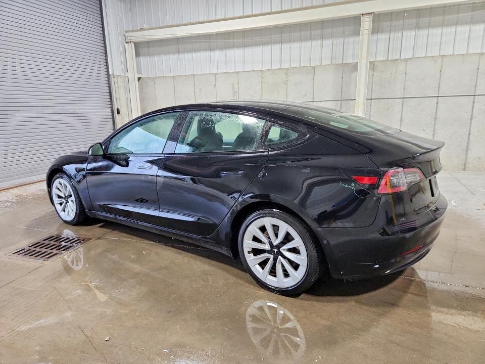 2022 TESLA MODEL 3 2