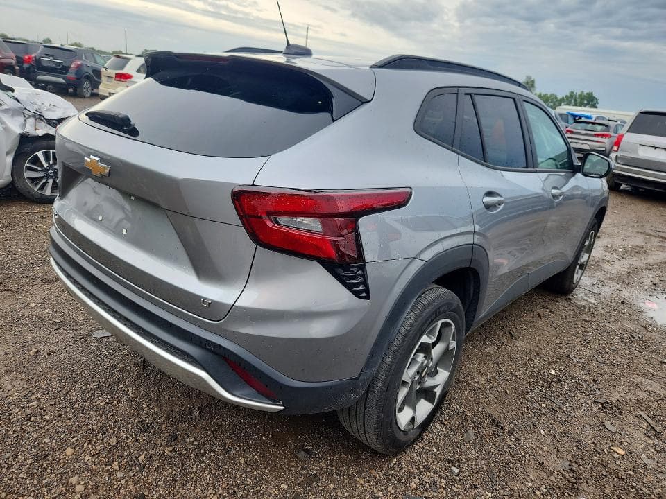 2025 CHEVROLET TRAX 1LT 3