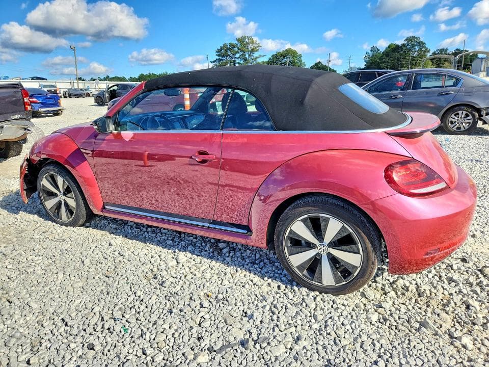 2017 VOLKSWAGEN BEETLE S/SE 2