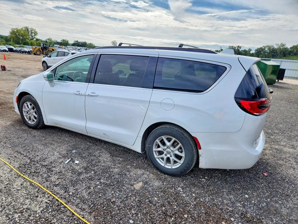 2022 CHRYSLER PACIFICA 2