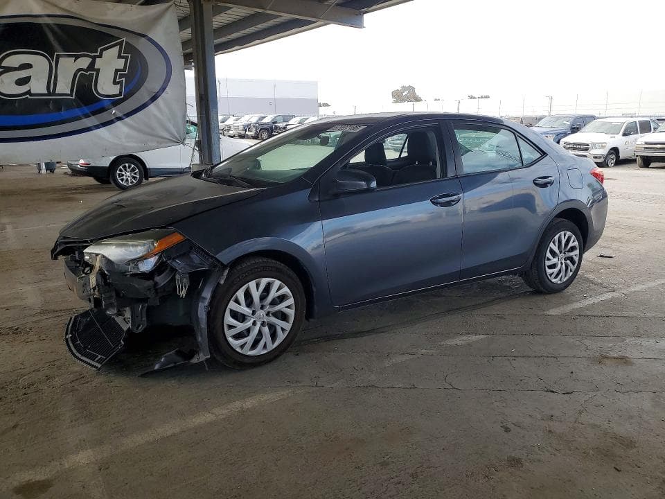 2018 TOYOTA COROLLA LE