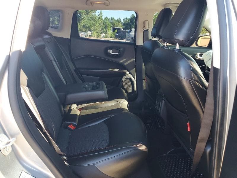 2020 JEEP COMPASS TRAILHAWK 10