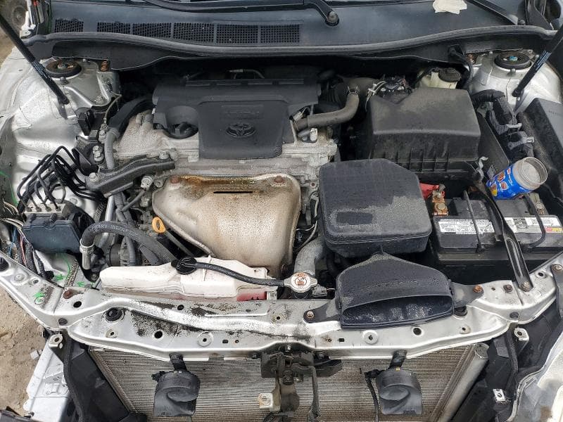 2017 TOYOTA CAMRY LE 11