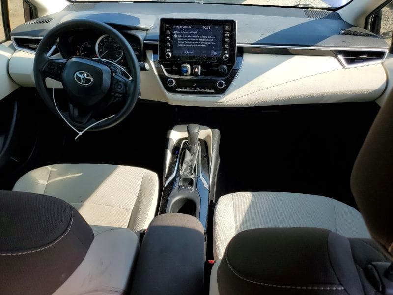 2020 TOYOTA COROLLA LE 8
