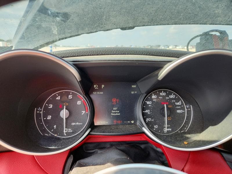 2019 ALFA ROMEO GIULIA 9