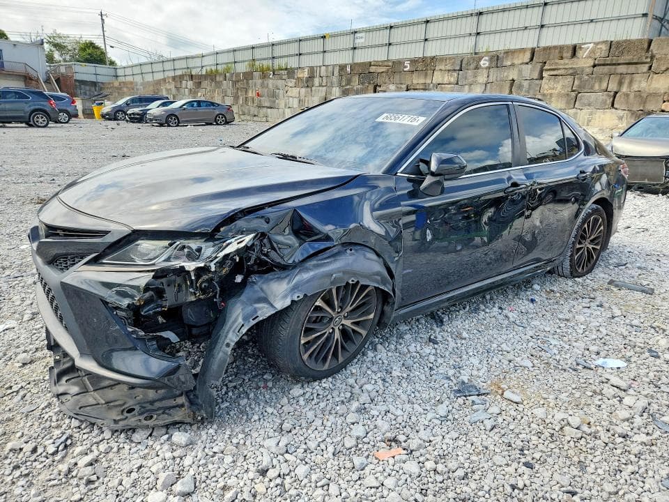 2020 TOYOTA CAMRY SE - 1